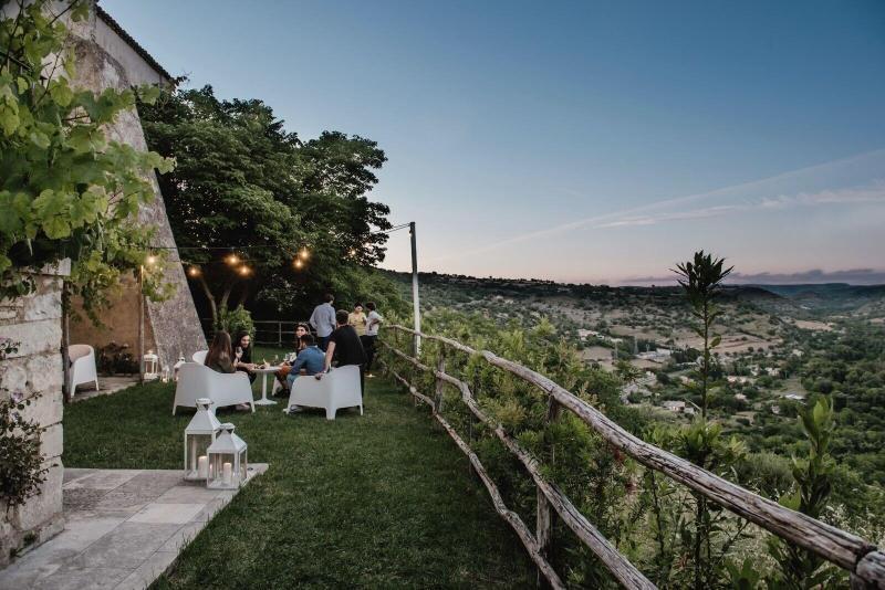 Antico Convento Dei Cappuccini Hotel Ragusa Ngoại thất bức ảnh